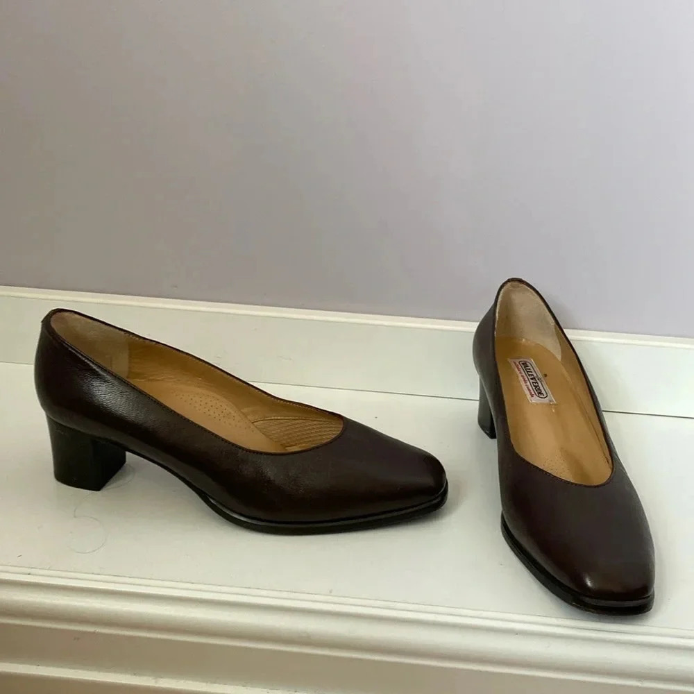 Valleverde brown pumps size 41